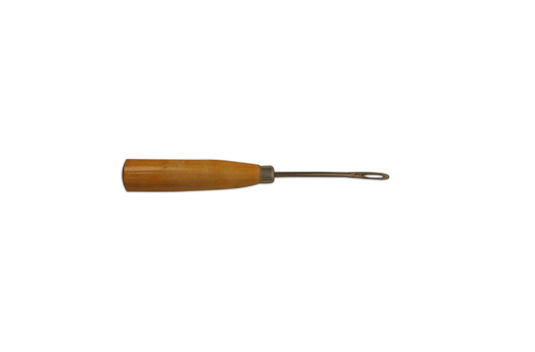 WOODEN LACING AWL