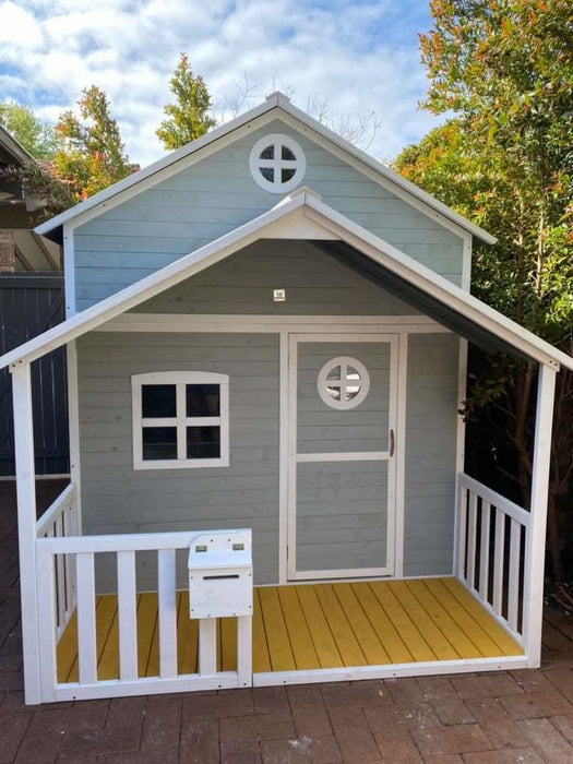KidzShack Lovely Shack Cubby House (PERTH CLEARNCE ONLY - OCT DELIVERY)
